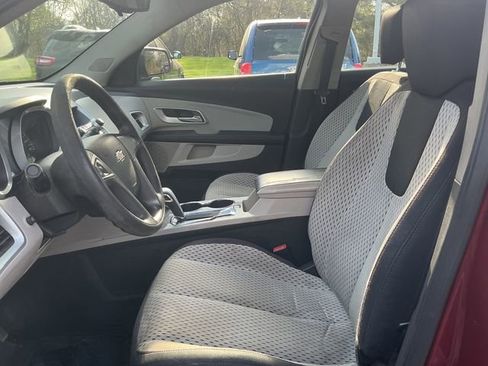 Used 2010 Chevrolet Equinox LS AWD/4WD image 10