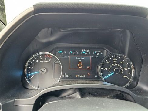 Used 2018 Ford F150 Lariat w/ Equipment Group 502A Luxury AWD/4WD image 16