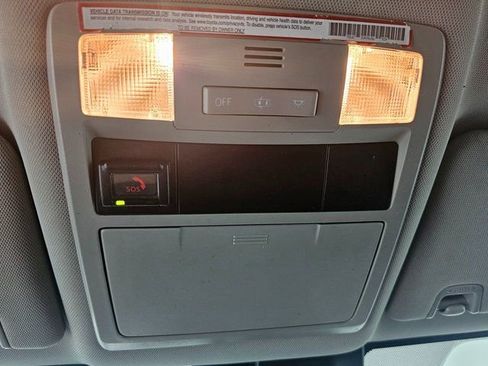 Used 2021 Toyota Tacoma SR w/ SR Convenience Package image 25