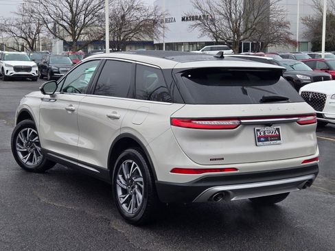 Certified 2024 Lincoln Corsair Premiere w/ Equipment Group 101A image 13