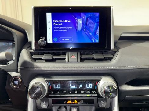Certified 2025 Toyota RAV4 XLE AWD/4WD image 25