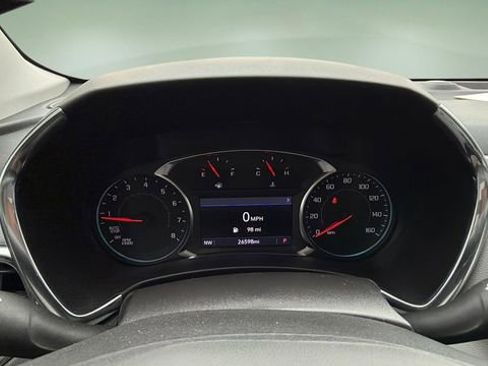 Used 2023 Chevrolet Equinox LT FWD image 15