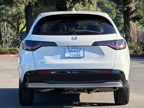 New 2026 Honda HR-V EX-L image 5