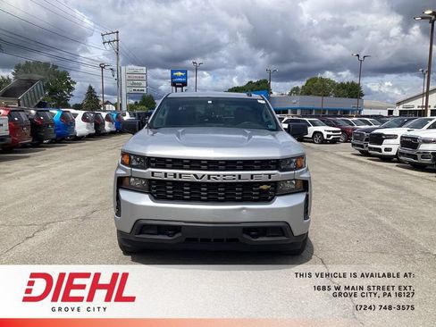 Used 2021 Chevrolet Silverado 1500 Custom AWD/4WD image 2