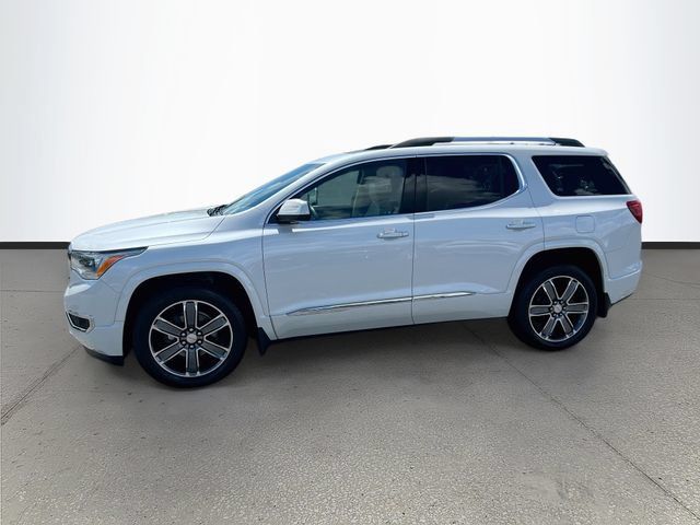 Used 2019 GMC Acadia Denali w/ Technology Package AWD/4WD image 4
