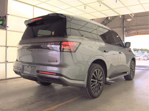 Used 2026 INFINITI QX80 Autograph w/ Premium Cargo Package AWD/4WD image 4