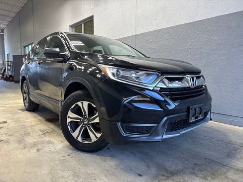 Used 2019 Honda CR-V LX image 2