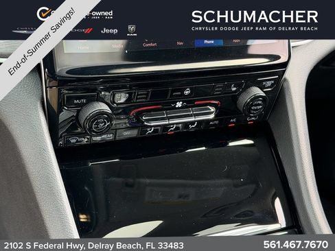Certified 2023 Jeep Grand Cherokee Limited AWD/4WD image 24