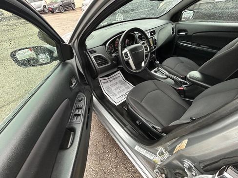 Used 2013 Chrysler 200 Touring w/ Cold Weather Group image 6
