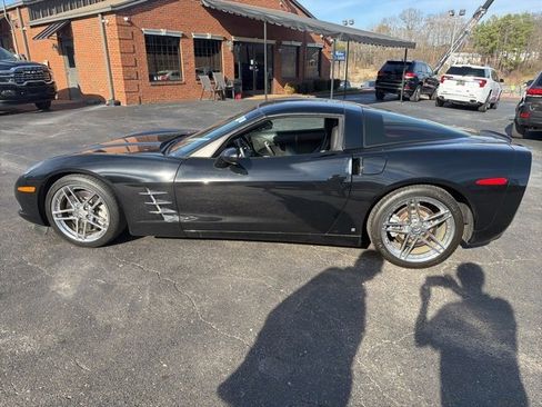 Used 2008 Chevrolet Corvette Coupe w/ Preferred Equipment Group image 13
