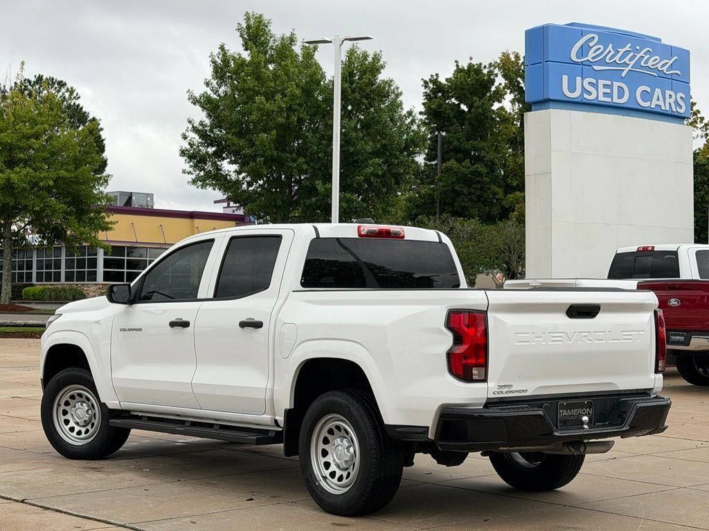Used 2024 Chevrolet Colorado W/T RWD image 6