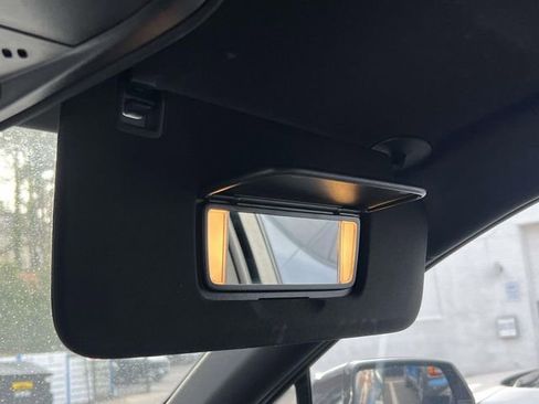 Used 2024 Cadillac XT4 Premium Luxury image 12