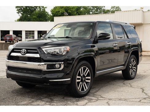 Used 2020 Toyota 4Runner 4WD image 4