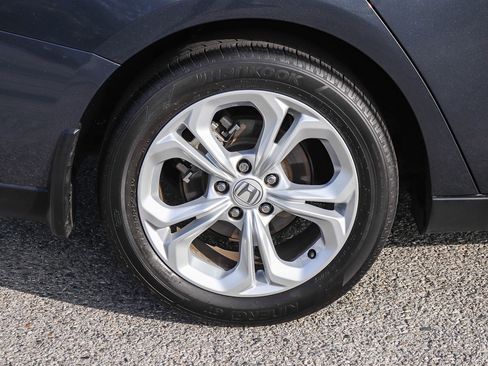 Certified 2024 Honda Accord LX image 11