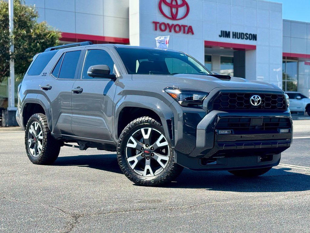 Used 2025 Toyota 4Runner TRD Sport Premium AWD/4WD image 2