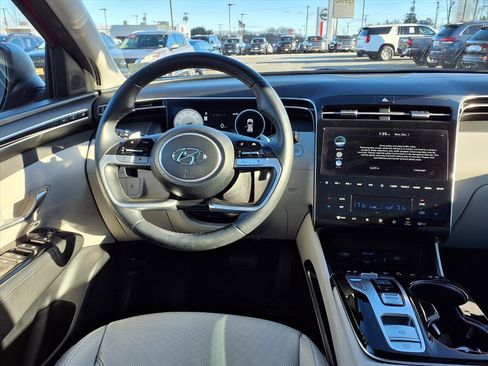 Used 2022 Hyundai Tucson Limited w/ Cargo Package image 9