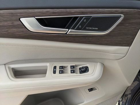 New 2026 Volkswagen Atlas SEL Premium R-Line AWD/4WD image 17