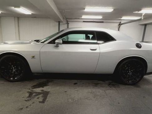 Used 2023 Dodge Challenger R/T Scat Pack w/ 1320 Plus Group RWD image 5