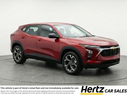 Used 2025 Chevrolet Trax LT