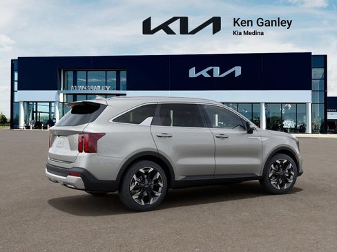 New 2026 Kia Sorento EX FWD image 6