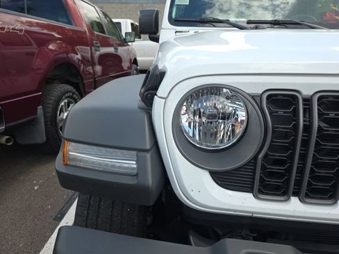 Used 2025 Jeep Wrangler Unlimited Sport S 4xe w/ Convenience Group AWD/4WD image 26