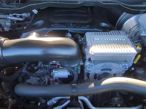 Used 2020 RAM 1500 Laramie w/ Sport Appearance Package image 15