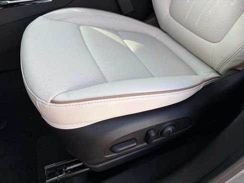 New 2026 Buick Encore GX Avenir w/ Avenir Technology Package image 18