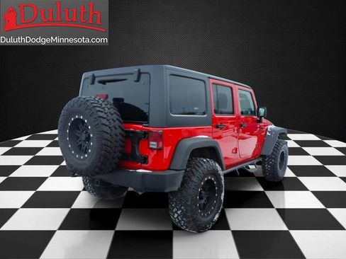 Used 2016 Jeep Wrangler Unlimited Rubicon w/ Max Tow Package image 5