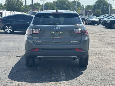 Used 2023 Jeep Compass Limited AWD/4WD image 5