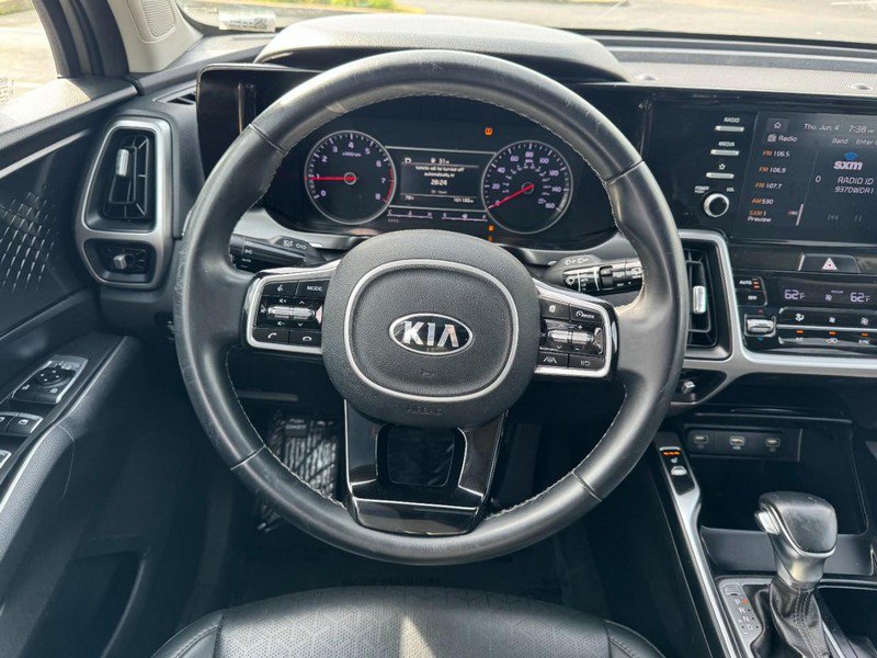 Used 2021 Kia Sorento S w/ Panoramic Sunroof Package FWD image 13