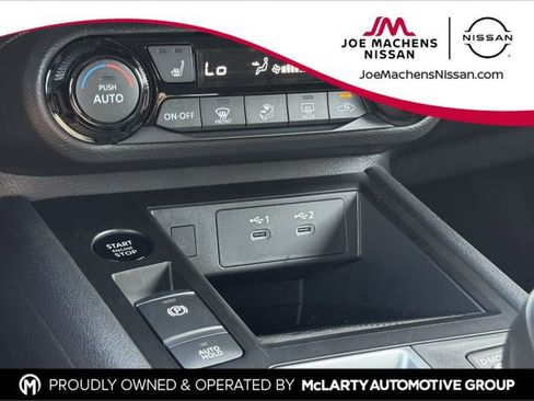 New 2026 Nissan Kicks SV w/ SV Premium Package AWD/4WD image 17