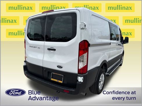 Used 2025 Ford Transit 250 Low Roof w/ Exterior Upgrade Package RWD image 4