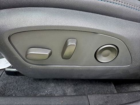 New 2026 Chevrolet Equinox EV LT w/ Convenience Package II image 18