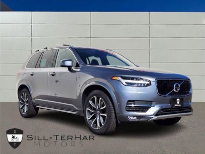 Used 2016 Volvo XC90 T6 Momentum w/ Momentum Plus Package