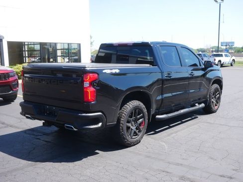 Certified 2024 Chevrolet Silverado 1500 RST w/ Redline Edition AWD/4WD image 8