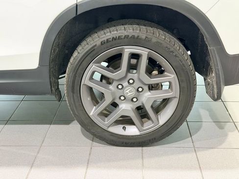 Used 2022 Honda Passport EX-L image 10