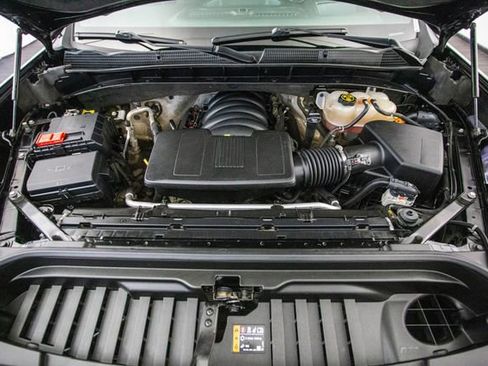 Used 2022 GMC Sierra 1500 AT4 w/ AT4 Premium Package image 13