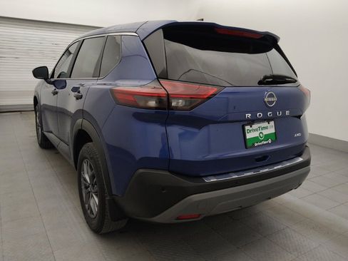 Used 2023 Nissan Rogue S AWD/4WD image 5