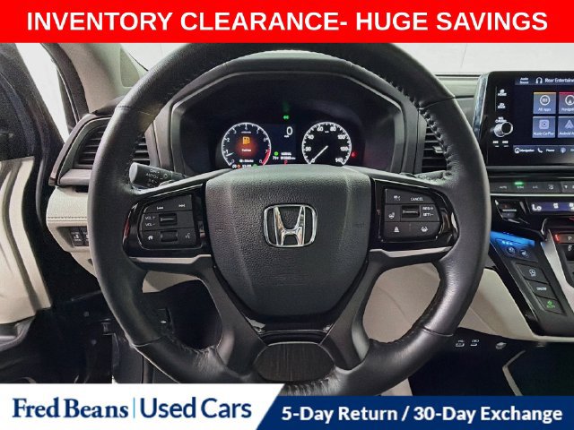 Used 2025 Honda Odyssey Elite image 15