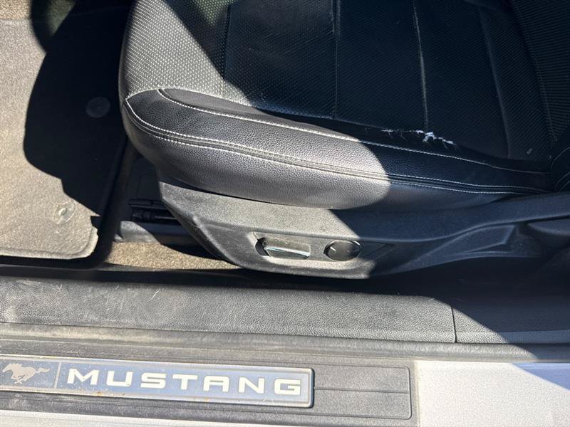 Used 2017 Ford Mustang Premium RWD image 13
