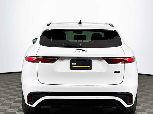 New 2026 Jaguar F-PACE R-Dynamic S image 6