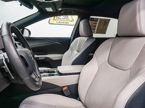 Used 2024 Lexus RX 350 Premium Plus w/ Convenience Package image 18