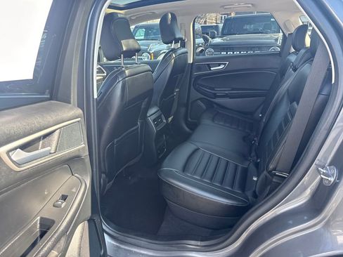 Used 2024 Ford Edge SEL w/ Convenience Package image 14