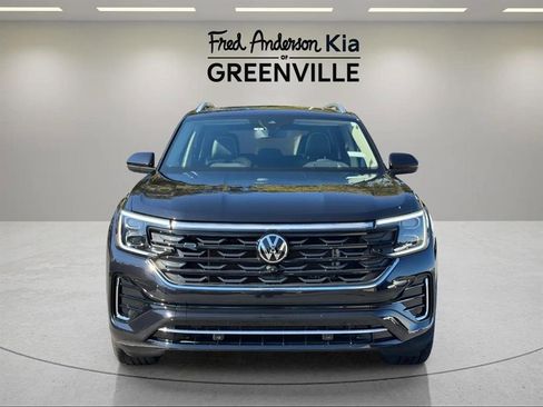 Used 2024 Volkswagen Atlas SEL Premium R-Line image 8