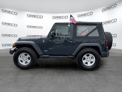 Used 2016 Jeep Wrangler Sport w/ Quick Order Package 24S AWD/4WD image 4