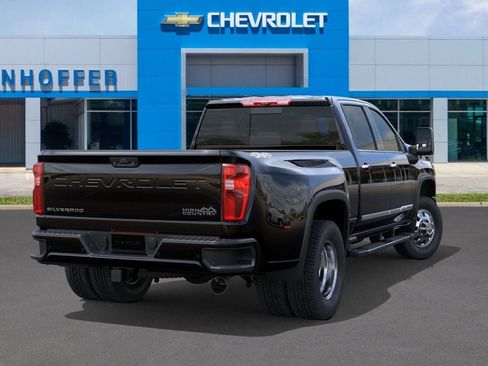 New 2024 Chevrolet Silverado 3500 High Country w/ High Country Premium Package AWD/4WD image 4
