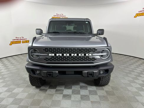 Used 2023 Ford Bronco Badlands AWD/4WD image 9