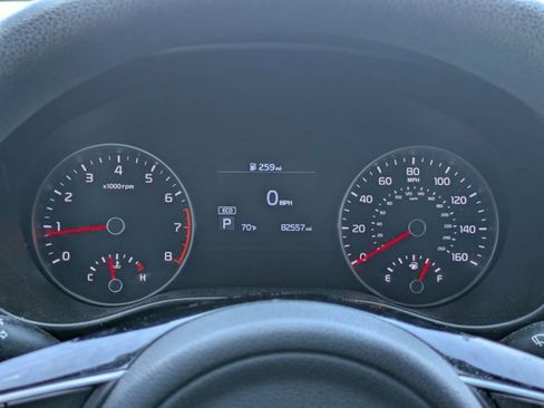 Used 2020 Kia Sportage LX image 11