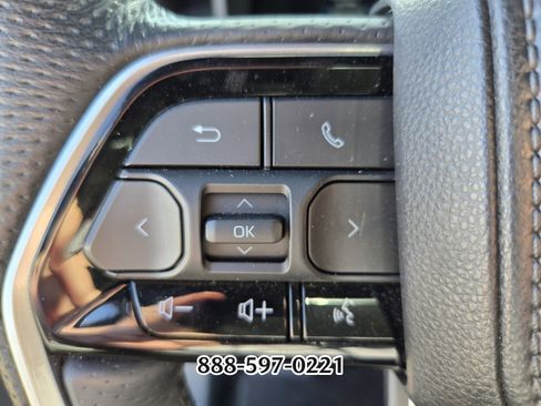 Used 2024 Toyota Tundra Platinum image 30