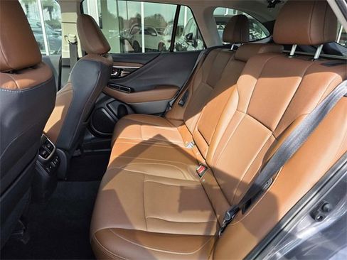 Used 2022 Subaru Outback Touring XT w/ Popular Package #2 image 10